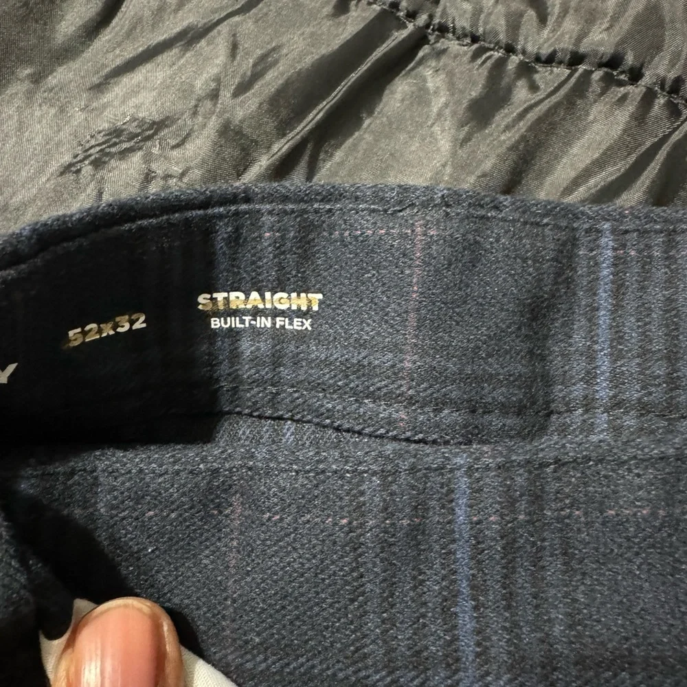 NWT Men’s Old navy twill straight built in flex 52x32. #34